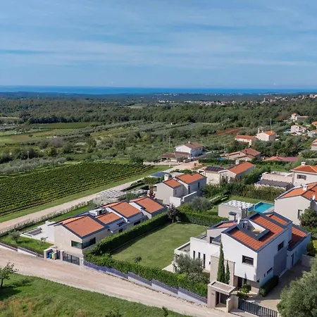 Zora * Višnjan